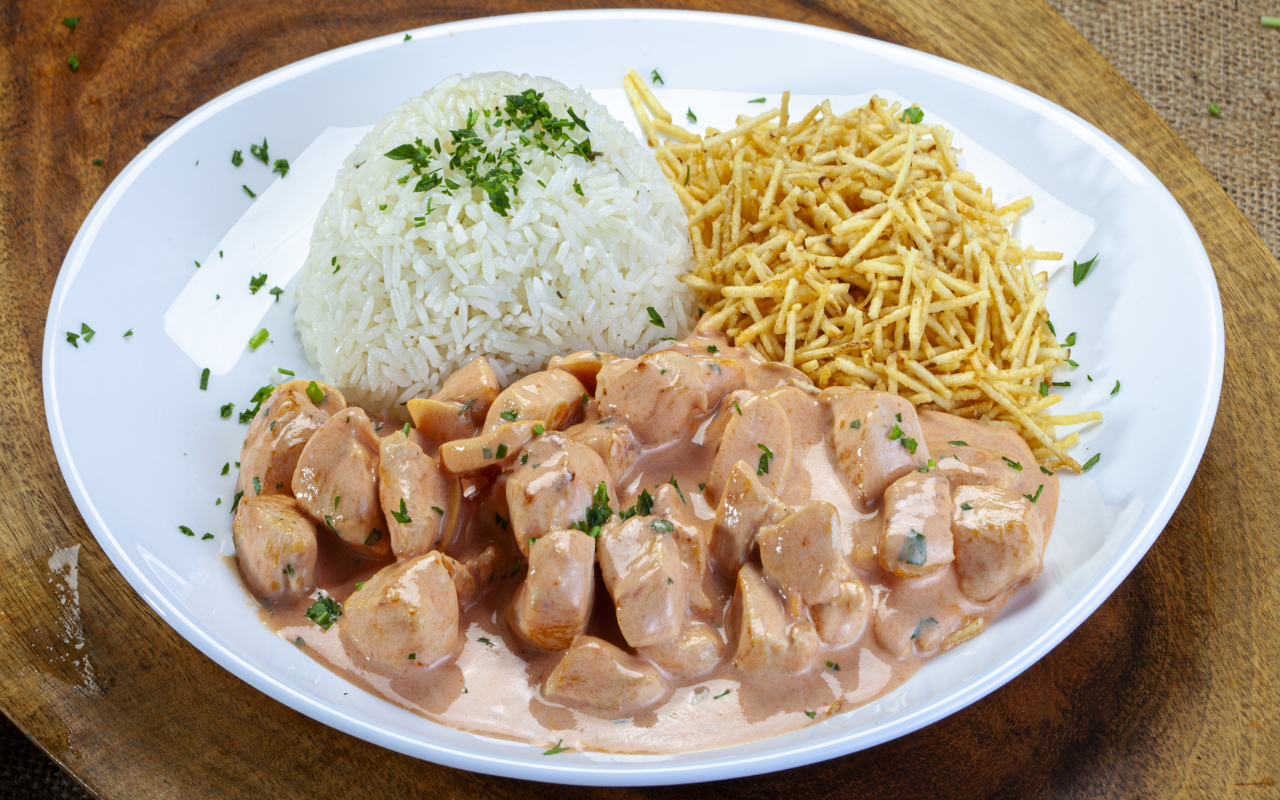 Estrogonofe de Frango