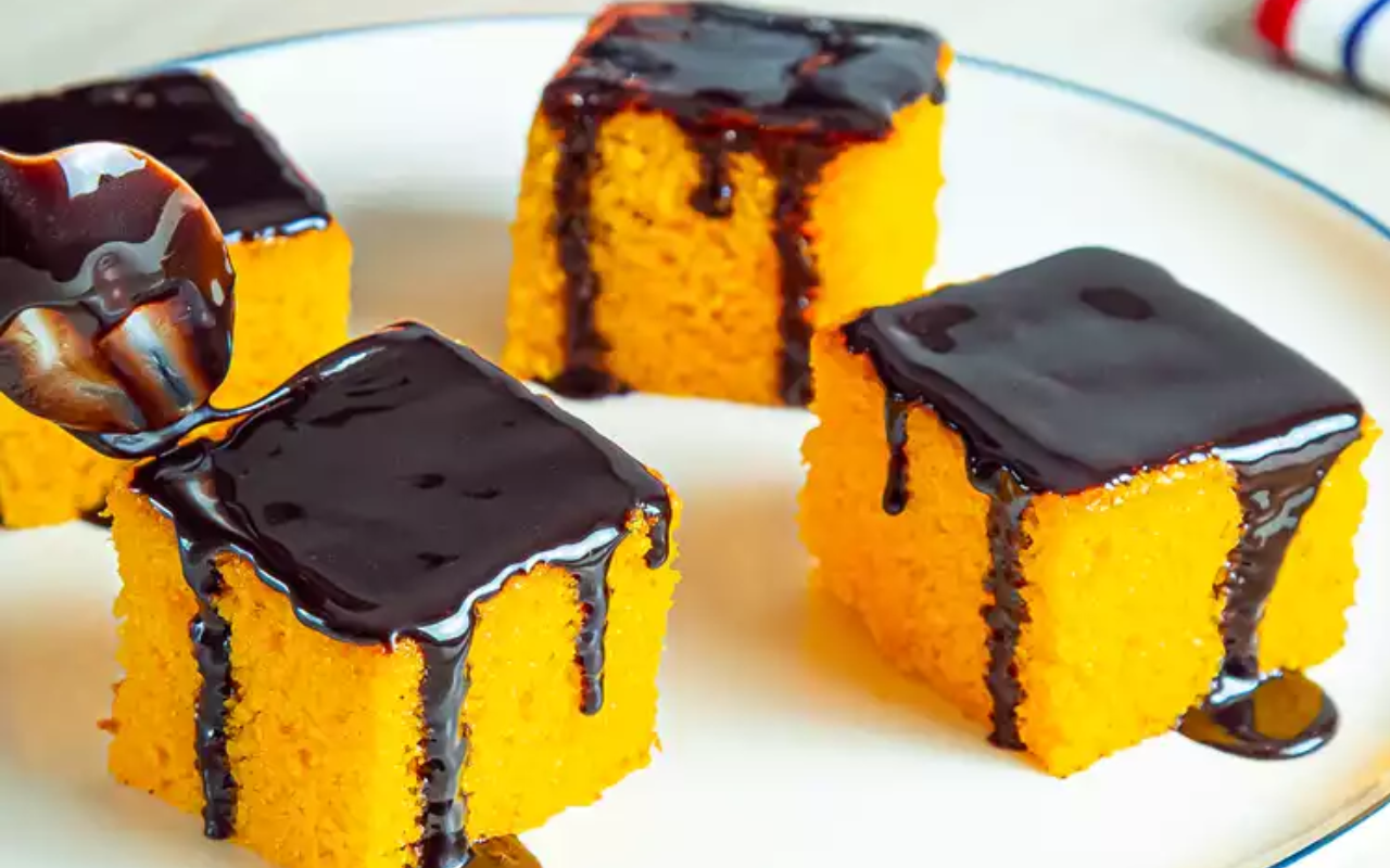 Bolo de Cenoura com Cobertura de Chocolate